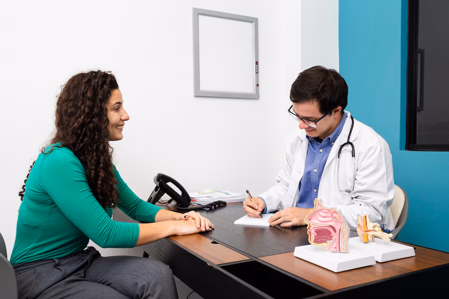 patient consulting doctor for allergy testing