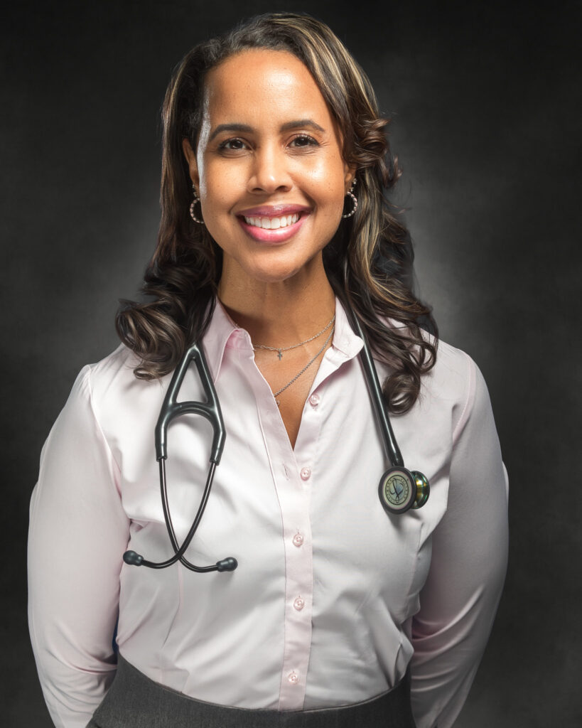 Roselyn Omungo, FNP-C at Hillside Primary Care in Austin, Texas